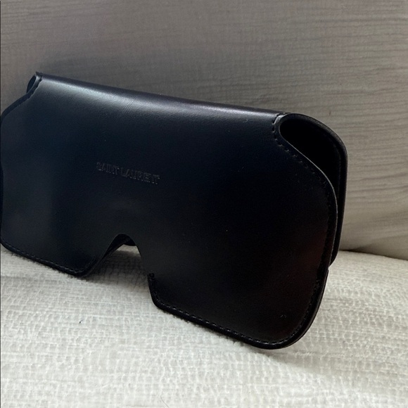 Saint Laurent  Black Sunglasses with Original YsL Case - Picture 3 of 13
